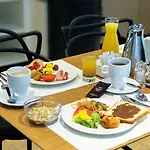 Aiden By Western Paris Cdg Hotel