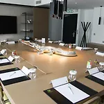 Hotel Aiden By Western Paris Cdg 4*