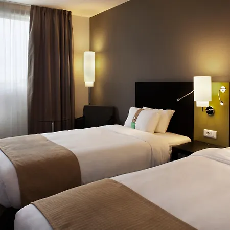 Four Points By Sheraton Paris Charles De Gaulle Airport Hotel Roissy-en-France