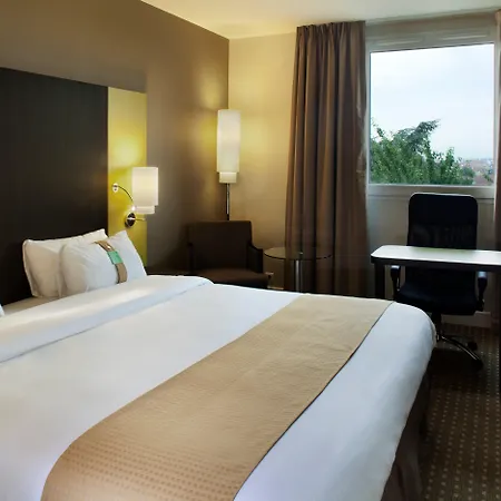 Four Points By Sheraton Paris Charles De Gaulle Airport