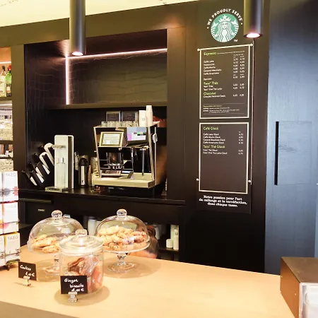 Four Points By Sheraton Paris Charles De Gaulle Airport Hotel 4*