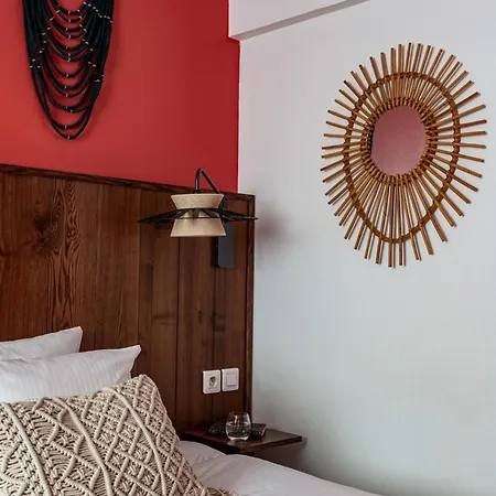 Aiden By Western Paris Cdg 4*