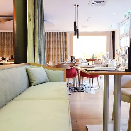 Four Points By Sheraton Paris Charles De Gaulle Airport 4* Roissy-en-France