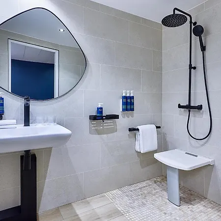 Four Points By Sheraton Paris Charles De Gaulle Airport 4*