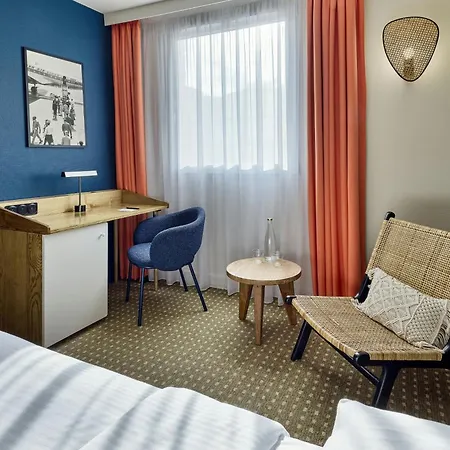Four Points By Sheraton Paris Charles De Gaulle Airport 4*