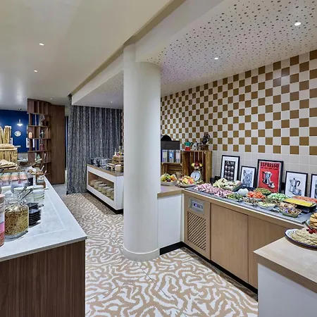Four Points By Sheraton Paris Charles De Gaulle Airport 4*