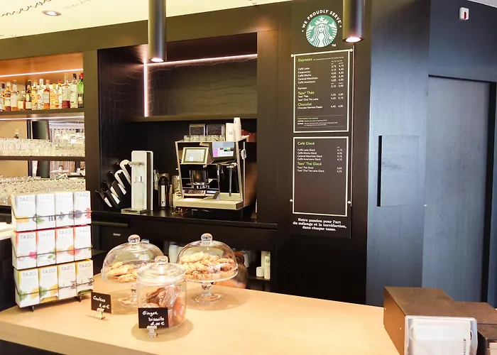 Aiden By Western Paris Cdg Hotel 4*