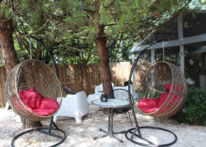 Aiden By Western Paris Cdg